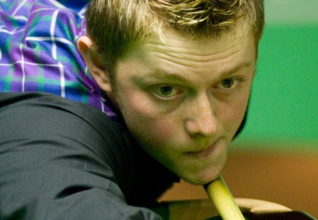 他应当更靠 他应当更靠