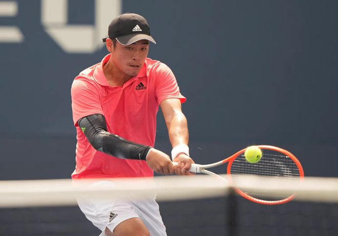 态和精神面 态和精神面